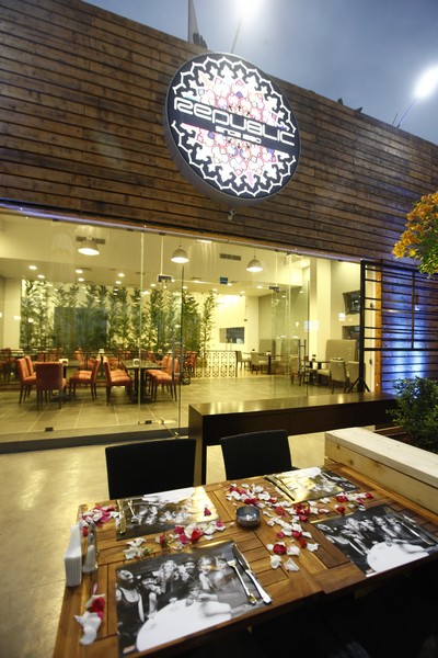 Opening of Republic in Jbeil